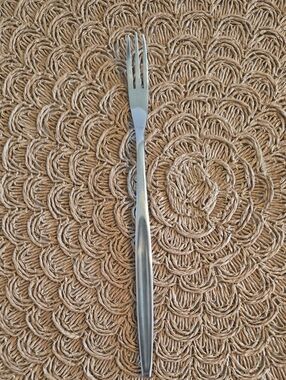 Norpro 18/10 Stainless Pickle Fork 7.75"